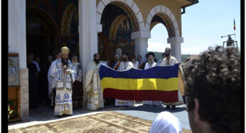 Preasfintitul Andrei, Episcopul Harghitei si Covasnei: “Tricolorul, Icoană a Neamului Românesc”.