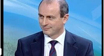 Jalnicul si iresponsabilul ministru al agriculturii, Achim Irimescu. Sigur esti ministru in Romania?