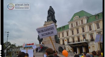 Alt protest impotriva legii vaccinarii obligatorii ignorat de presa mainstream din Romania