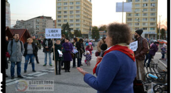 (FOTOREPORTAJ) Medicii s-au alaturat protestatarilor impotriva vaccinarii obligatorii!