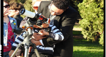 Români valoroși: astronomul român Ciprian Vintdevara a descoperit in anul 2015 o Nova Rosie Luminoasa