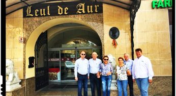 Donație inedită: Societatea Cultural-Istorică „Mihai Viteazu” a donat o efigie din bronz a lui Mihai Viteazu, complexului Leul de Aur din Sebeș