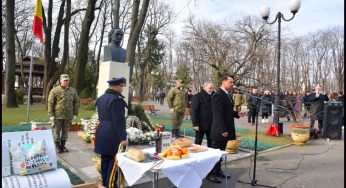Astăzi s-a desfășurat în Parcul Copou din Iași evenimentul ”In memoriam Grigore Vieru”- 90 de ani de la naștere