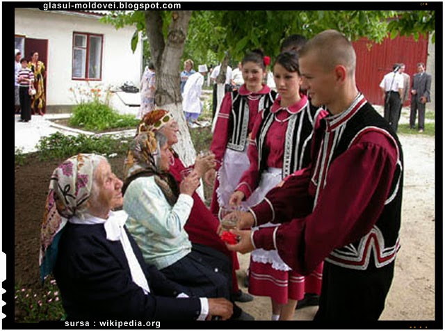 Gagauzii si romanii