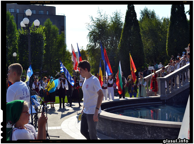 Parada de la Editia XXI a Festivalului International de Folclor Catalina IASI 2015