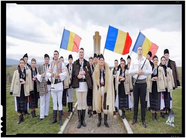 Un cantec patriotic de exceptie cheama romanii sa se uneasca din nou la Alba Iulia, capitala Unirii