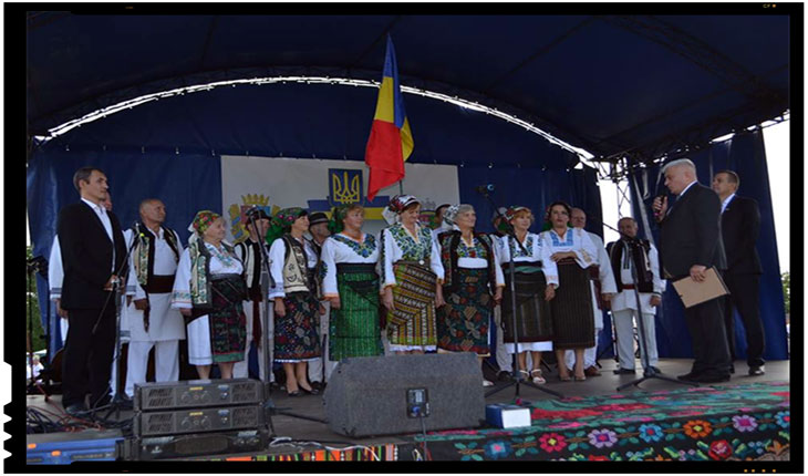 FESTIVALUL DE FOLCLOR ROMÂNESC "LA IZVOARE", Foto: ZorileBucovinei.com