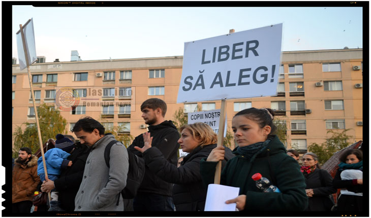 (FOTOREPORTAJ) Medicii s-au alaturat protestatarilor impotriva vaccinarii obligatorii!, Foto: Fandel Mihai