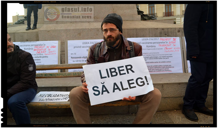 (FOTOREPORTAJ) Medicii s-au alaturat protestatarilor impotriva vaccinarii obligatorii!, Foto: Fandel Mihai