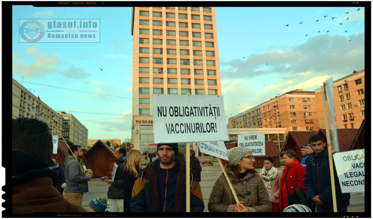 (FOTOREPORTAJ) Medicii s-au alaturat protestatarilor impotriva vaccinarii obligatorii!, Foto: Fandel Mihai