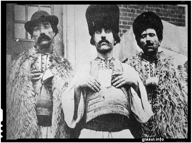 Românii in America, Trei mocani în New York (începutul secolului XX)