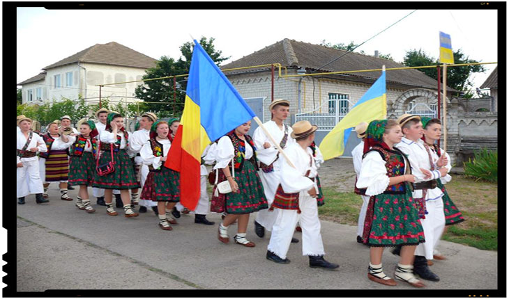 Prima ediţie a Festivalului Folcloric al Românilor din Ucraina, 19 Iunie 2016 - Sudul Basarabiei, regiunea Odesa, Foto: www.facebook.com/basarabiareala