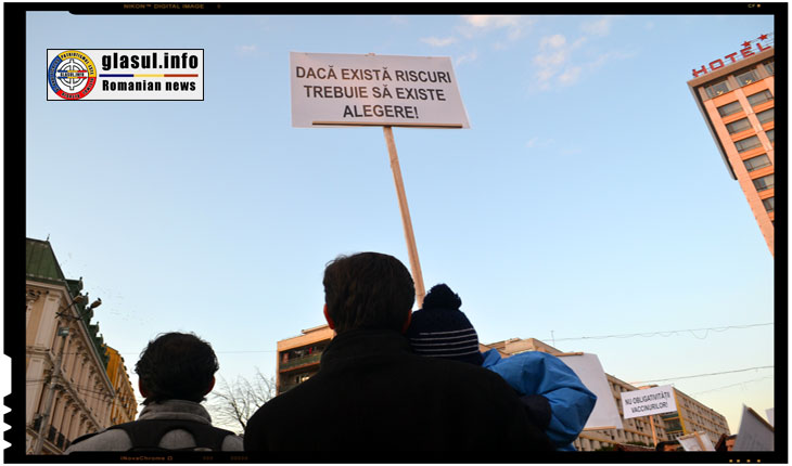 (FOTOREPORTAJ) Medicii s-au alaturat protestatarilor impotriva vaccinarii obligatorii!, Foto: Fandel Mihai