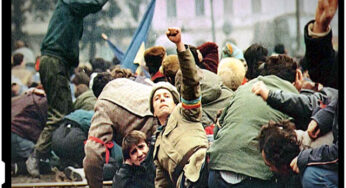 Un revolutionar din 1989: ” Nu aş fi crezut niciodată că românii se vor plia atât de repede pe acest caracter de sclav supus şi de nepăsare faţă de ceilalţi semeni ai săi”