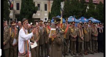 AM SCOS SABIA PENTRU NAŢIUNEA ROMÂNĂ!