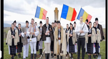 Un cantec patriotic de exceptie cheama romanii sa se uneasca din nou la Alba Iulia, capitala Unirii