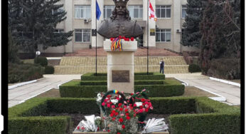 Un nou implant de romanism in Republica Moldova. Un bust al lui Stefan cel Mare a fost donat de catre Societatea Cultural-Istorica “Mihai Viteazul”