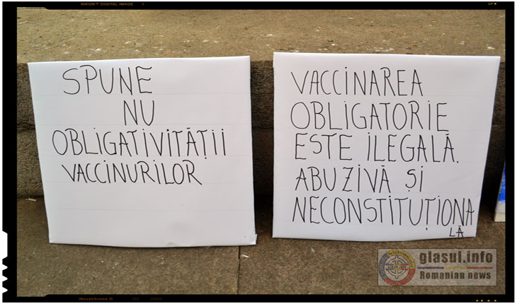 (FOTOREPORTAJ) Medicii s-au alaturat protestatarilor impotriva vaccinarii obligatorii!, Foto: Fandel Mihai