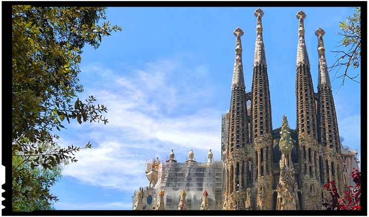 Tembelismul neomarxiștilor trece cu mult de limitele ridicolului: Amendă uriașă pentru Catedrala Sagrada Familia din Barcelona pentru ... lipsa autorizației de construcție!