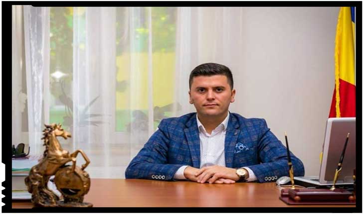 Consilierul județean Adrian Cozma reclamă abuzurile împotriva școlilor românești: "Domnule primar și domnilor UDMR-iști, lăsați copiii și școlile românești în pace", Foto: facebook.com/pentrusatumare