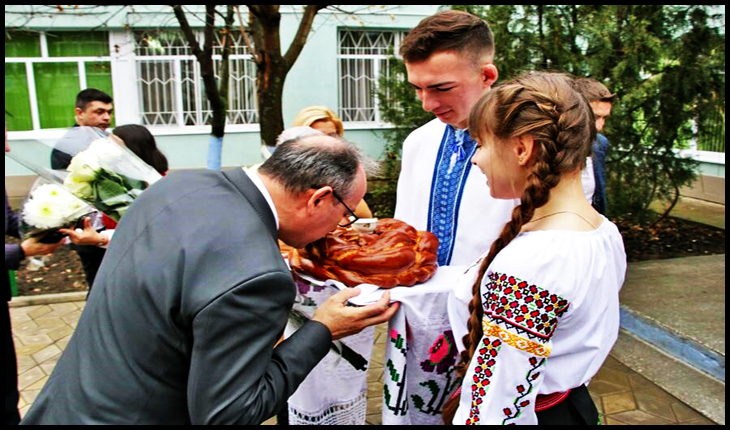 Ziua Națională a României, sărbătorită și la Comrat, Foto: chisinau.mae.ro