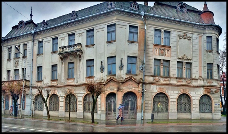 O companie din Ungaria cumpără la Carei fostul sediu al Primăriei și al Băncii Albina. Aceeași care a cumpărat și Hotelul Dacia, Foto: Buletin de Carei