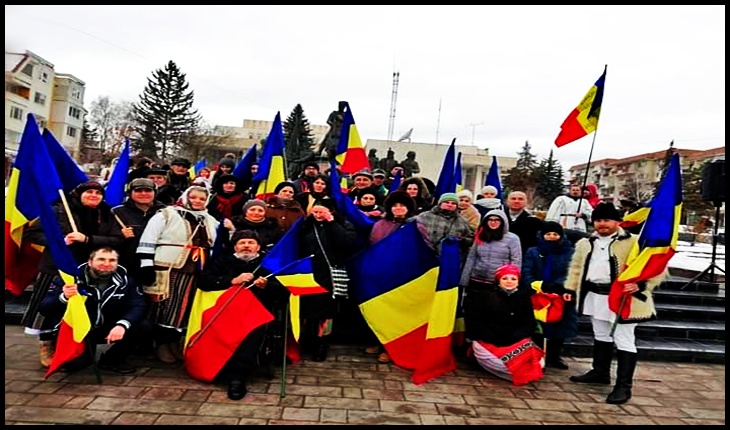 Mai multe organizații îsi dau mâna peste Carpați pentru a apăra piatra de temelie a Statului Național, caracterul de unică limbă oficială în stat a limbii române, caracter dizolvat de Codul Administrativ, Foto: Facebook / Mihai Tîrnoveanu