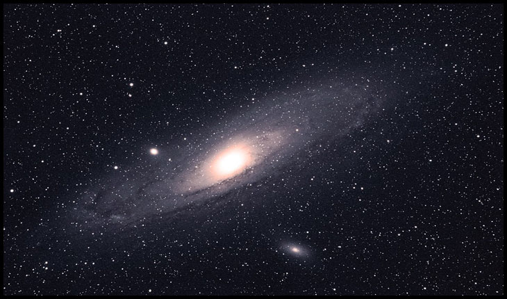 Descoperirea unei stele variabile in galaxia Andromeda