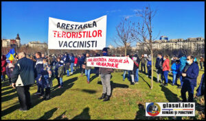 Protest masiv la București împotriva inițiativei legislative de a impune vaccinarea obligatorie