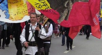 Cu Dumnezeu înainte pentru Biruința Neamului Românesc, la Valea Uzului, Cimitirul Internațional al Eroilor!