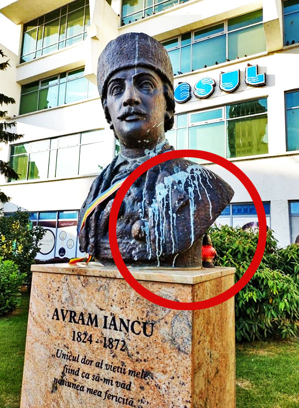 Cu cinci zile înainte de comemorarea morții lui Avram Iancu, bustul eroului național de la Satu Mare a fost vandalizat cu vopsea