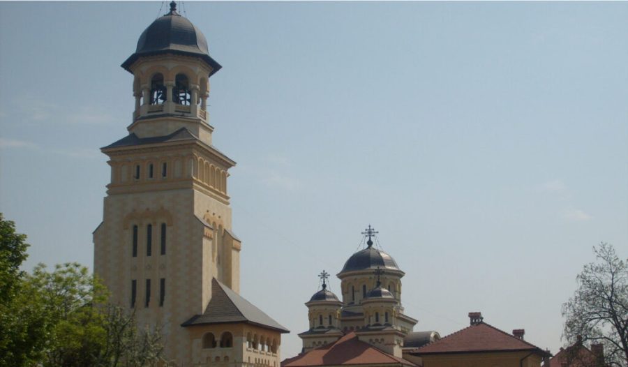 Catedrala Arhiepiscopală din Alba Iulia / magazincritic.ro