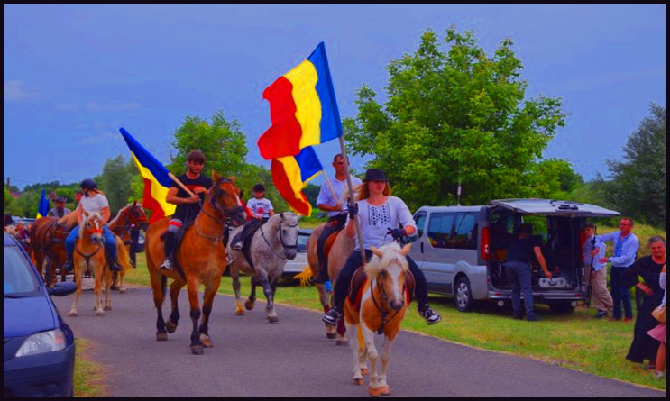 Urmașii lui Horea-Rex Daciae au marcat Centenarul satului din județul Satu Mare. VIDEO